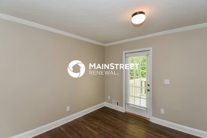 308 Westwood Court – photo 4