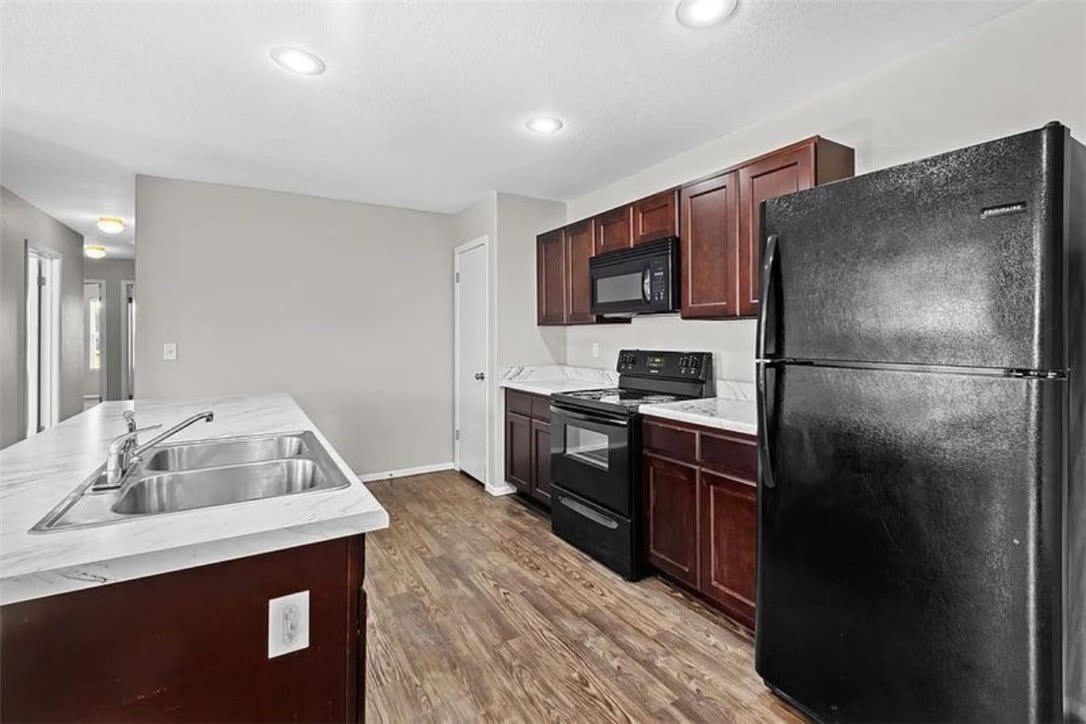 246 E Anabranch Court – photo 4