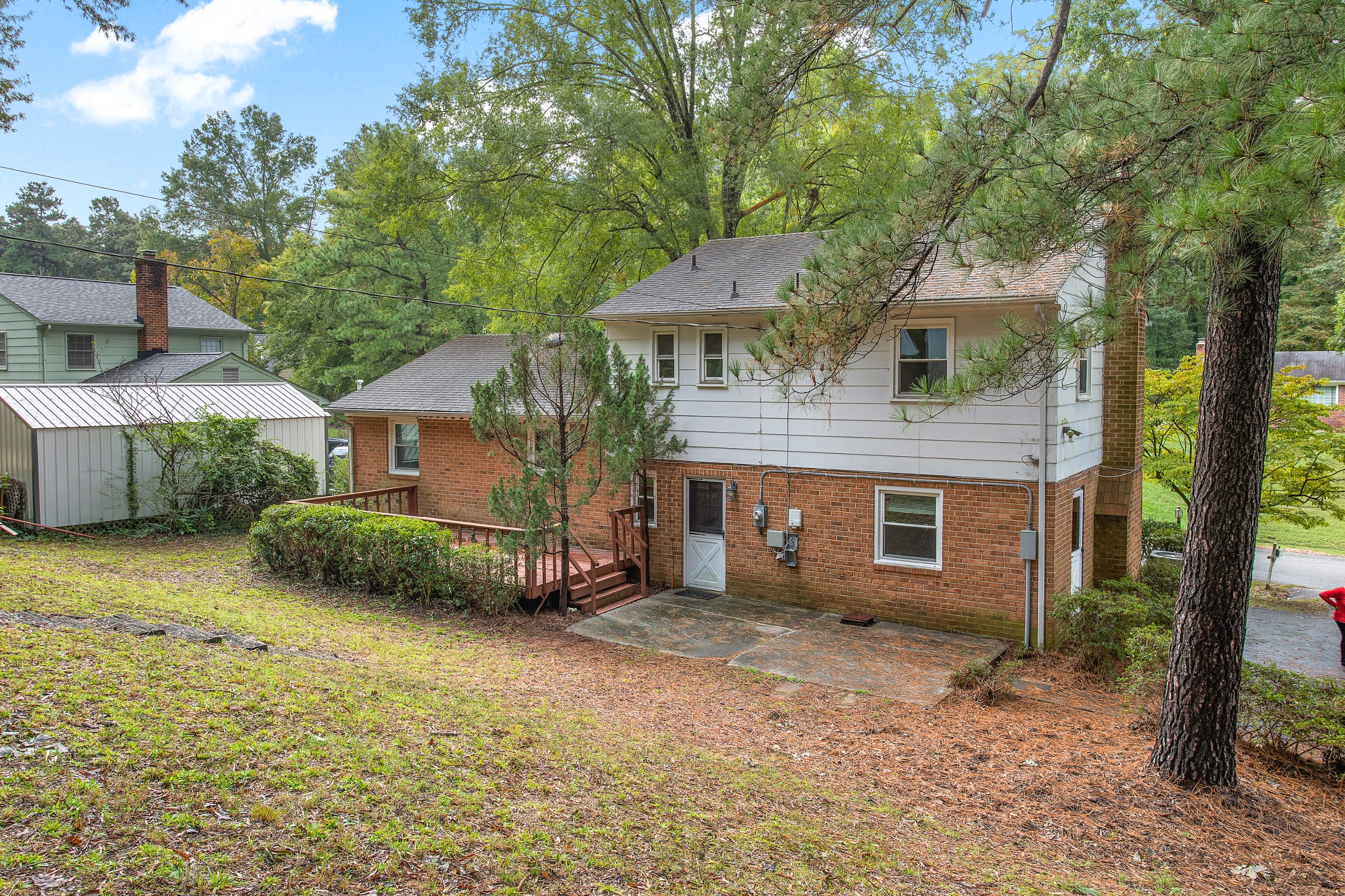 2115 Cedarhurst Drive – photo 3