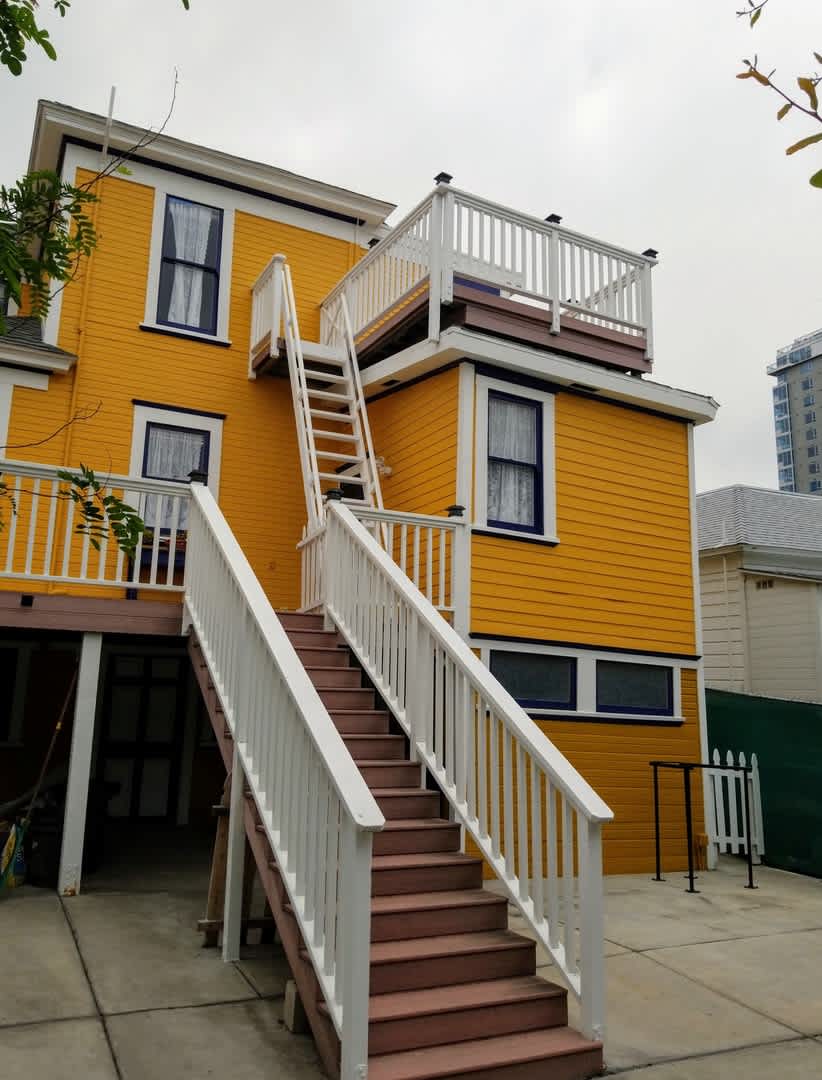 Victorian in Little Italy, 4 bed 4 bath, Large lot – photo 4