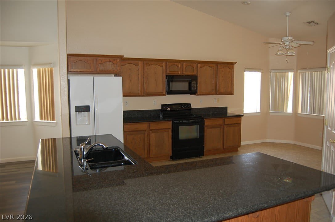 4911 E Ridgewood Drive – photo 5