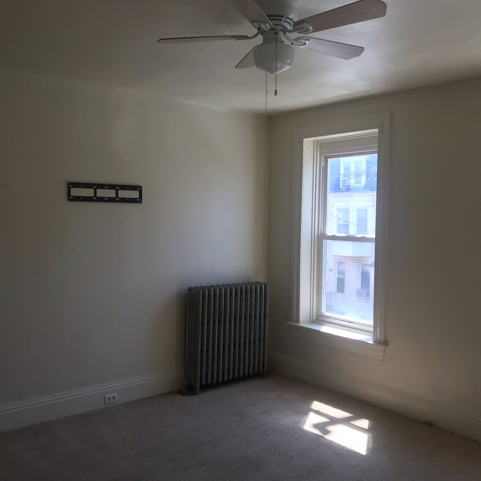 729 West Philadelphia Street – photo 2