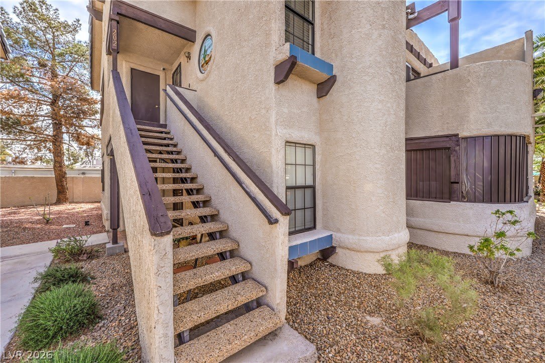5068 Jeffreys Street – photo 3