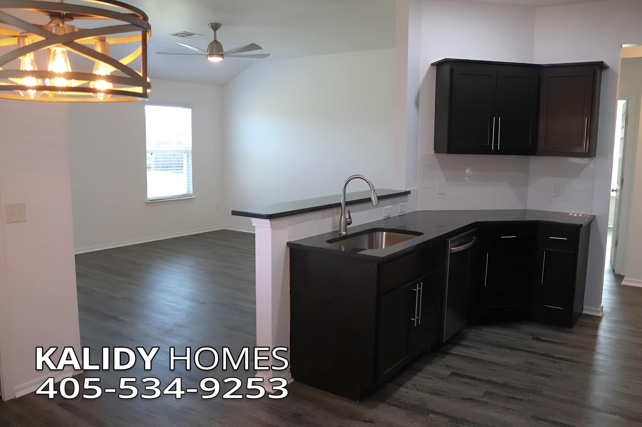 1720 Castle Street – photo 5