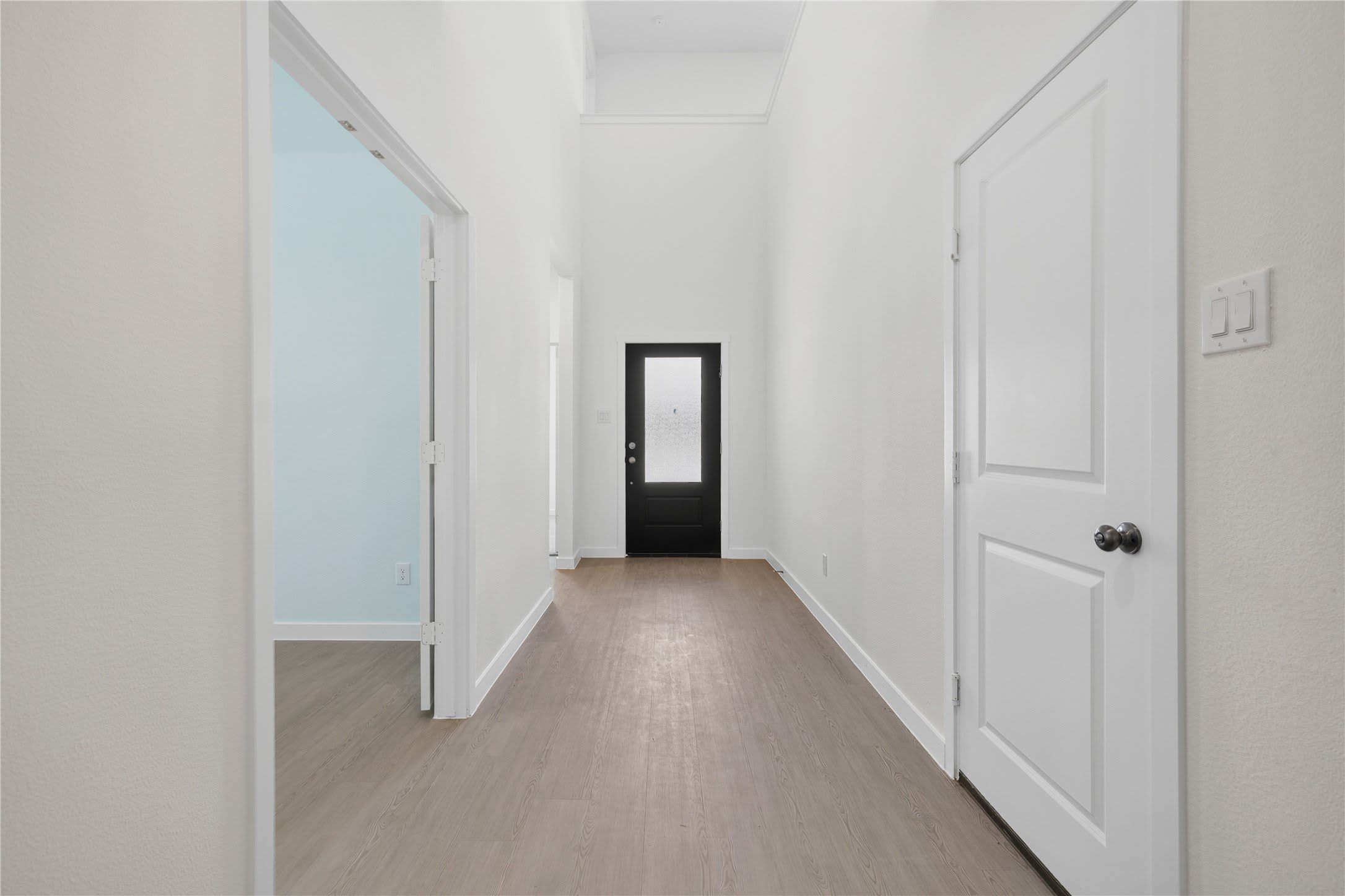 1209 Misty Brook Drive – photo 3