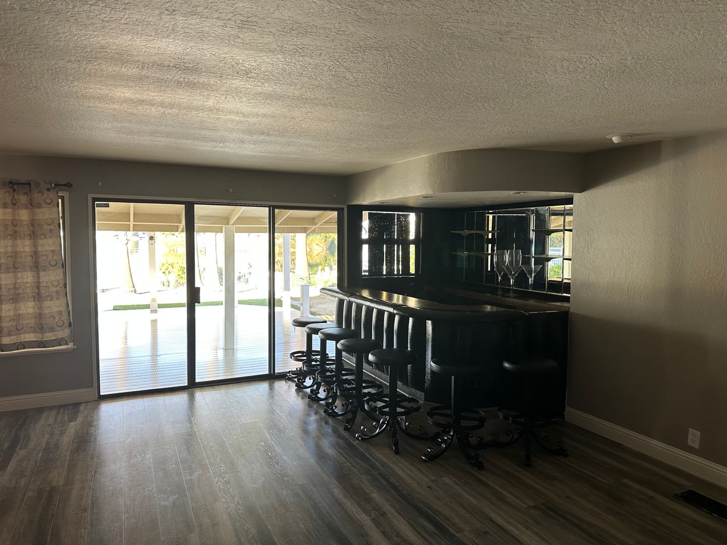 WONDERFUL OPPORTUNITY TO ENJOY DISCOVERY BAY'S 72 ACRE LAKE! BEAUTIFUL 3 BEDS/ 2 BATH HOME!! – photo 2