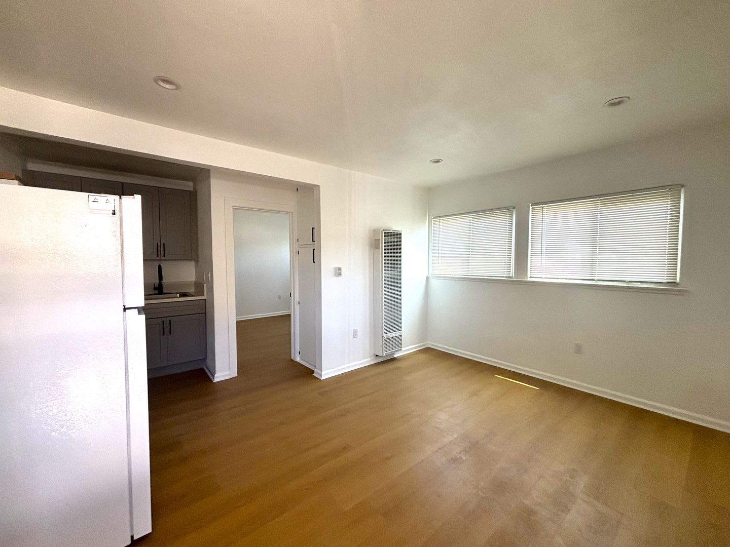 1329 W. Carson St. – photo 1