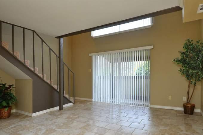 8916 Datapoint Dr, #610 – photo 2