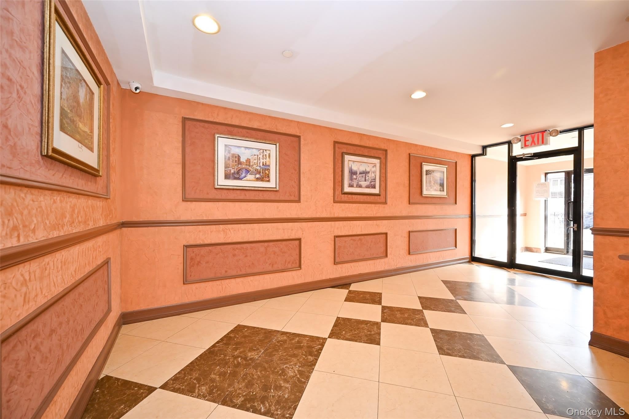 108-27 63rd Avenue – photo 2