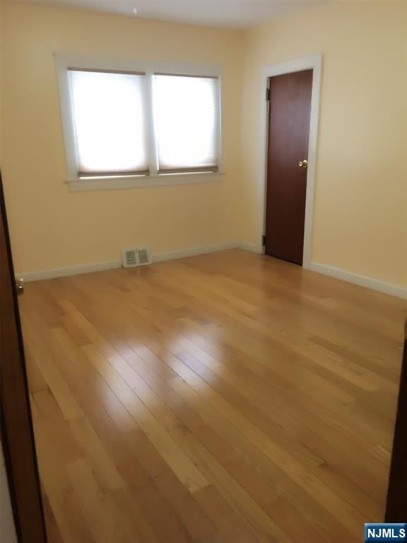 523 Lookout Avenue – photo 4