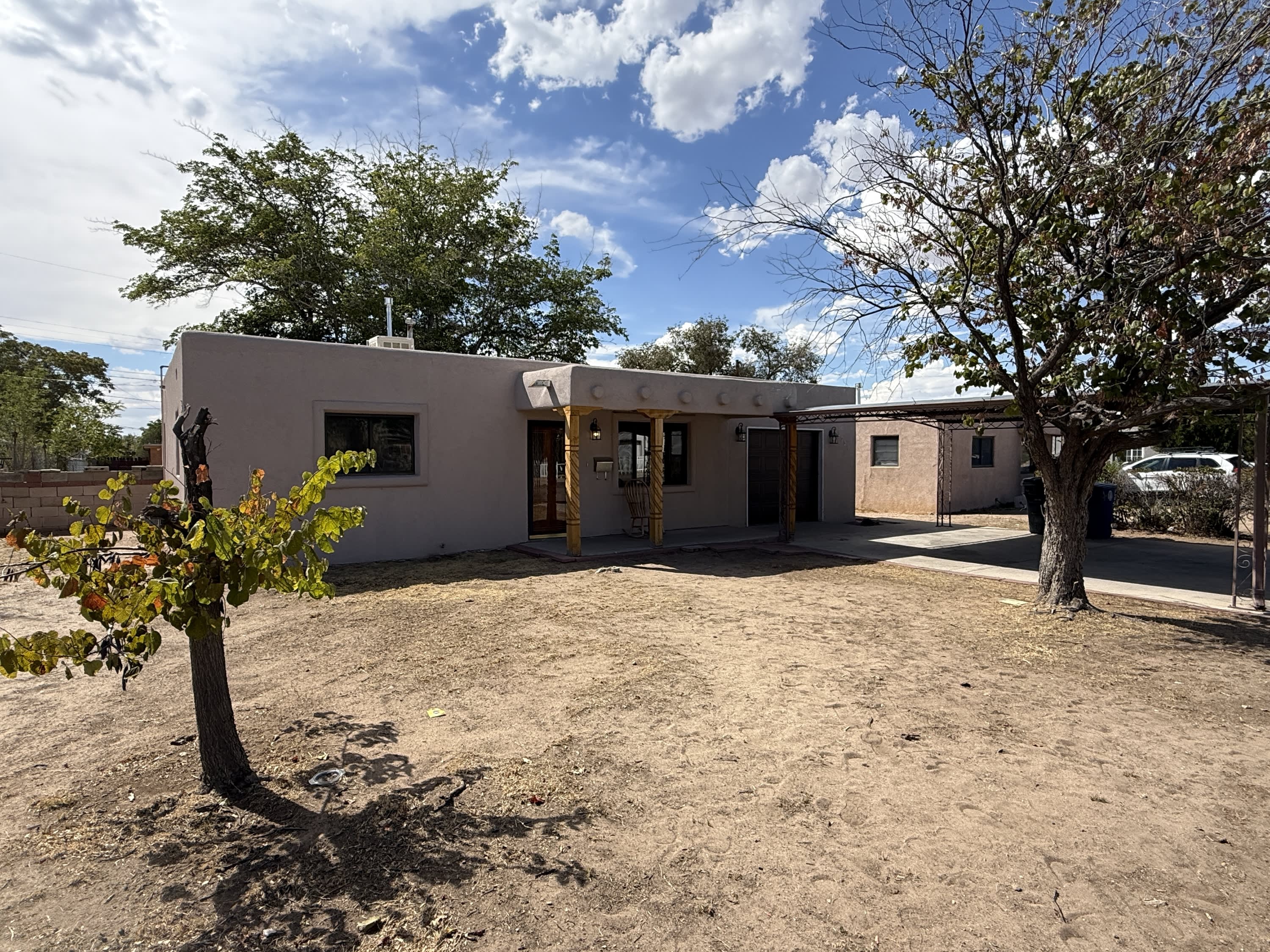 2729 Bel Air Drive Northeast – photo 1