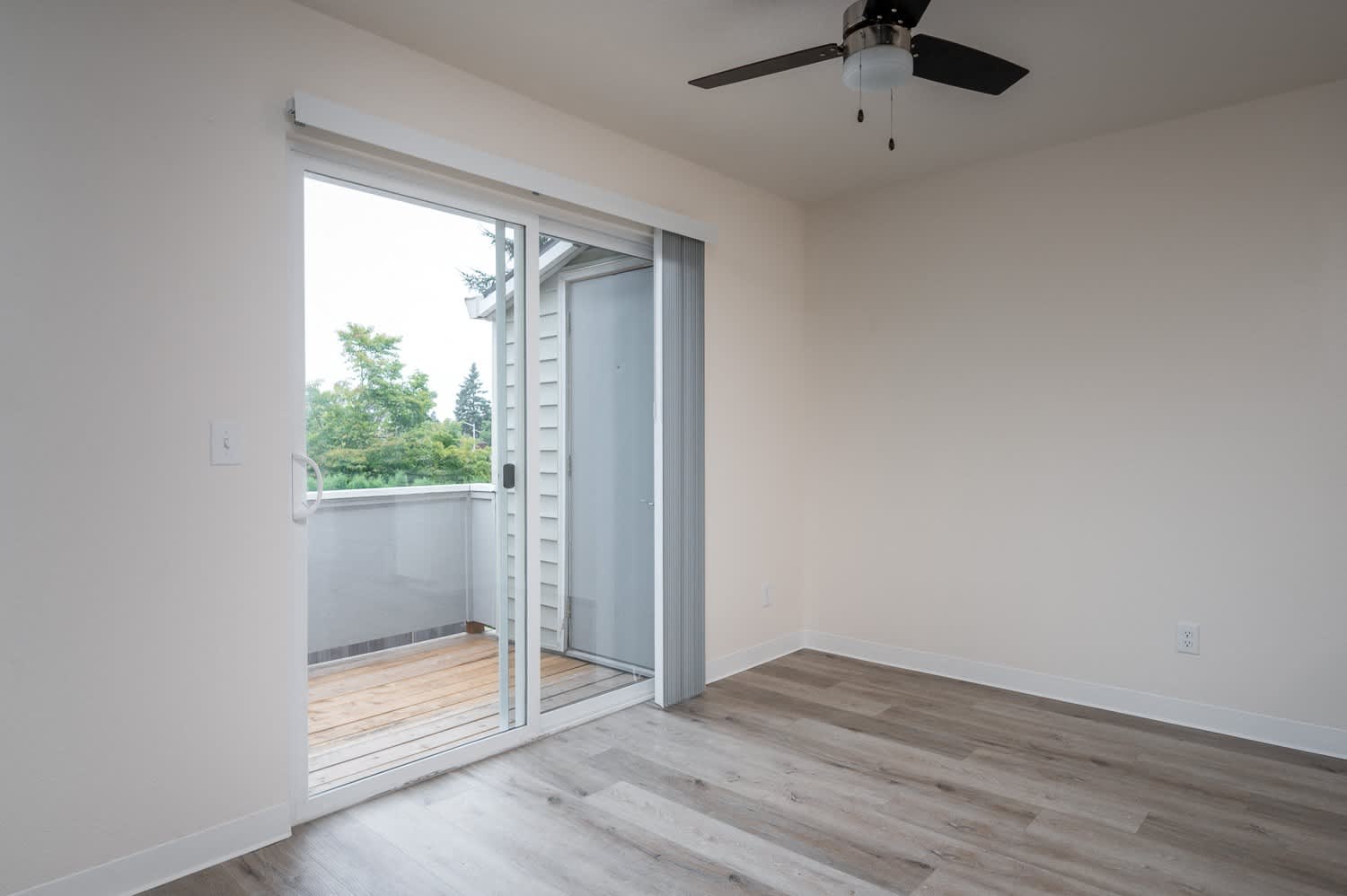 Fernwood Court – photo 2