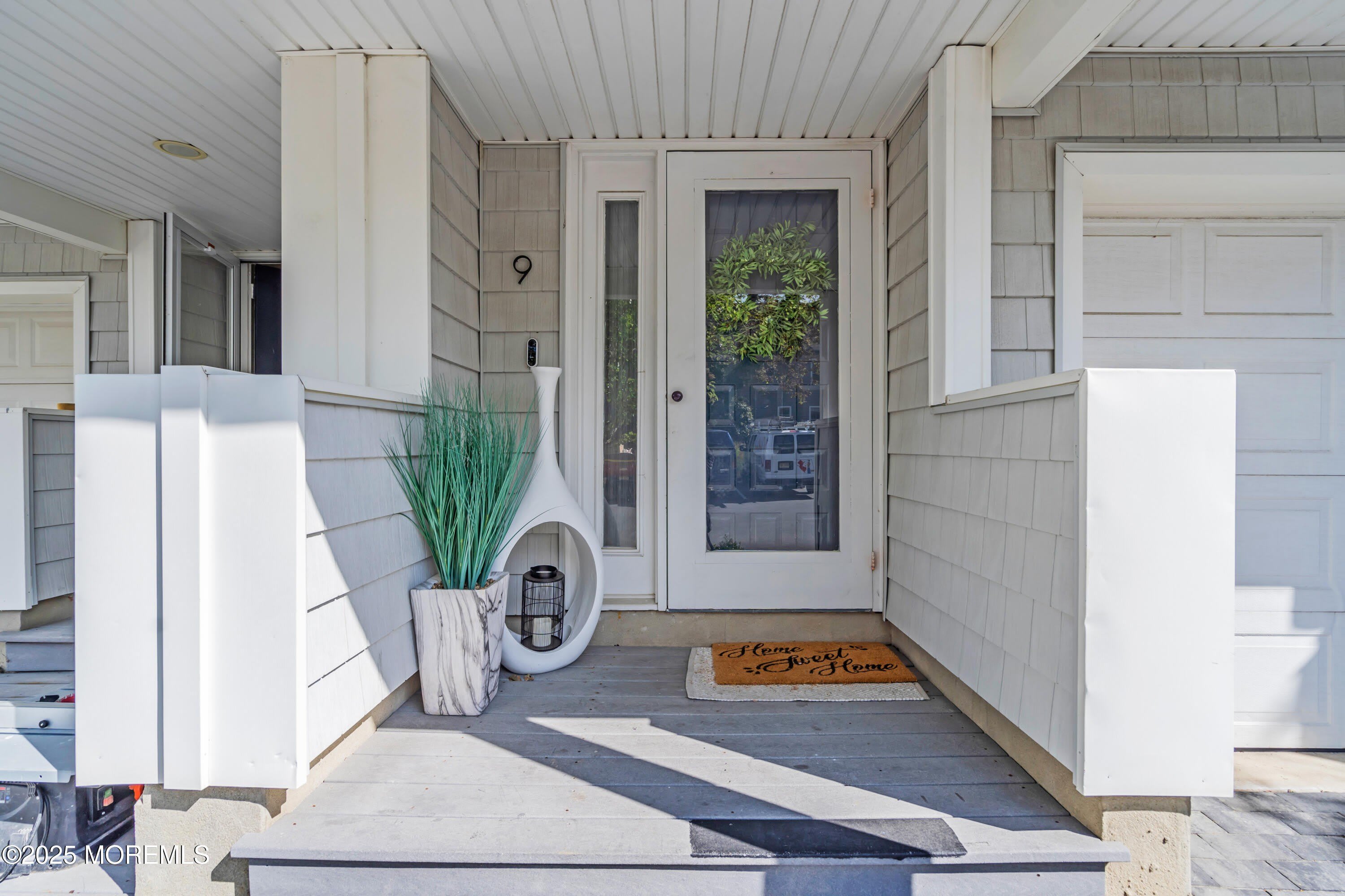 165 Riddle Avenue – photo 4