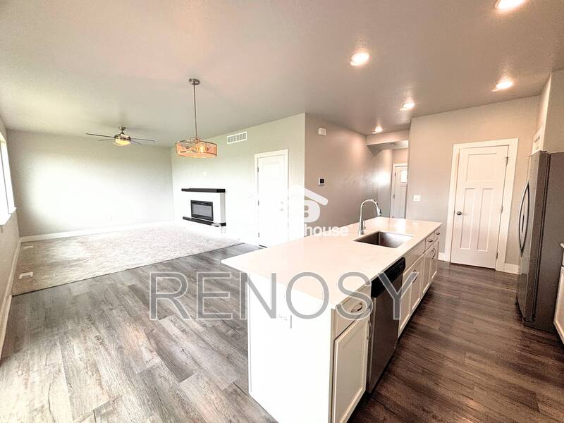 15231 Deerview Dr – photo 5