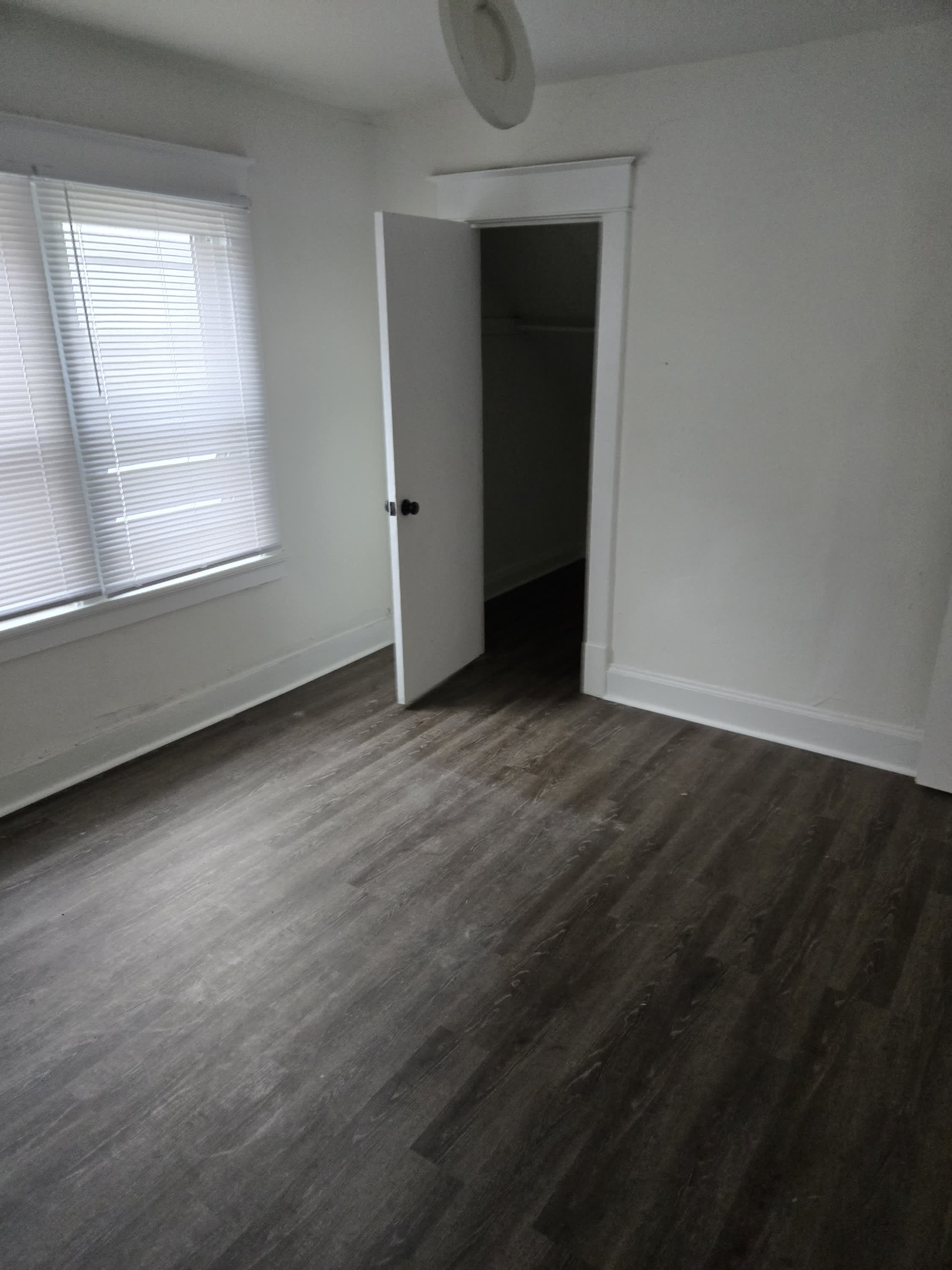 2641 North 39th Street – photo 2