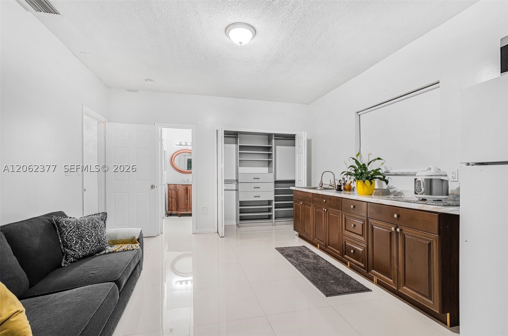 14156 SW 148th Ave – photo 2