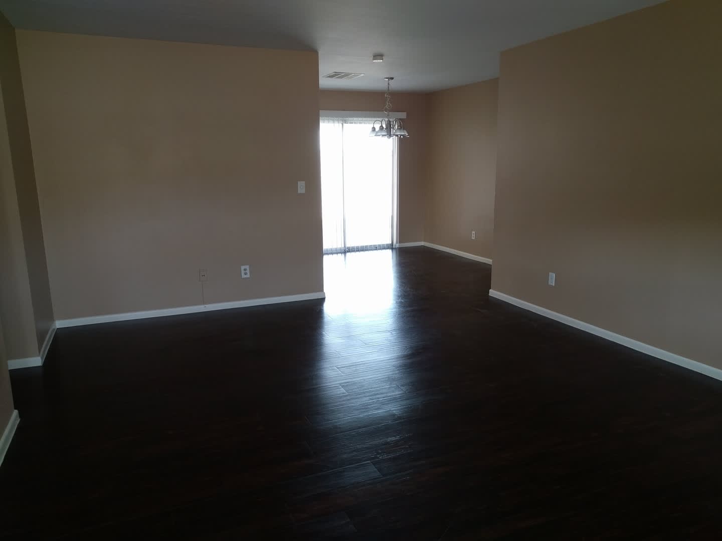 2 Weeks Free Rent Welcome Home To Boulder City Single Story 3 Beds 2 Baths 1 Car Garage Huge Yard – photo 5