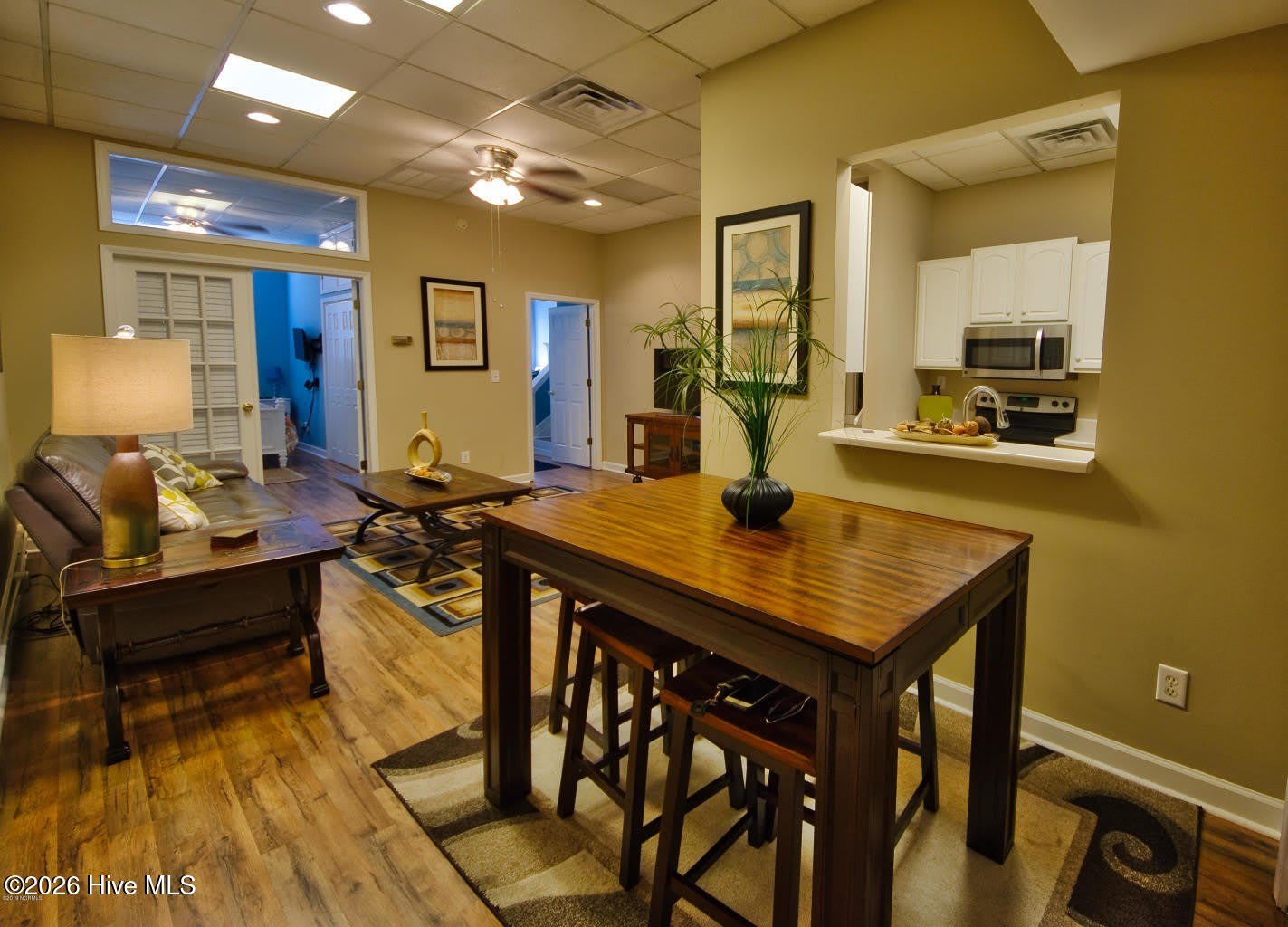 30 N Front Street – photo 1