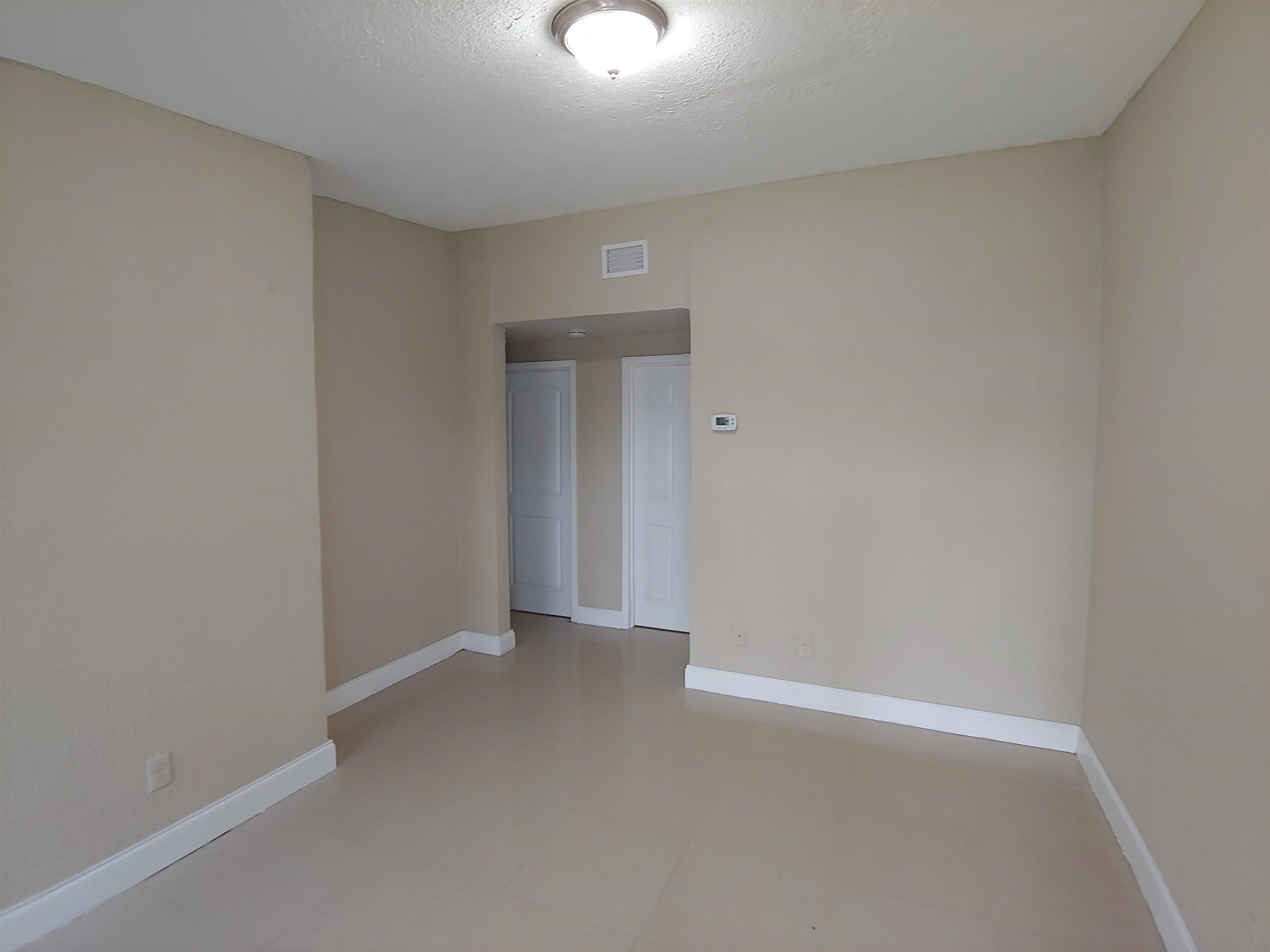 2347 Keith Street – photo 3
