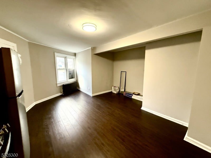 672 Mount Hope Ave – photo 4