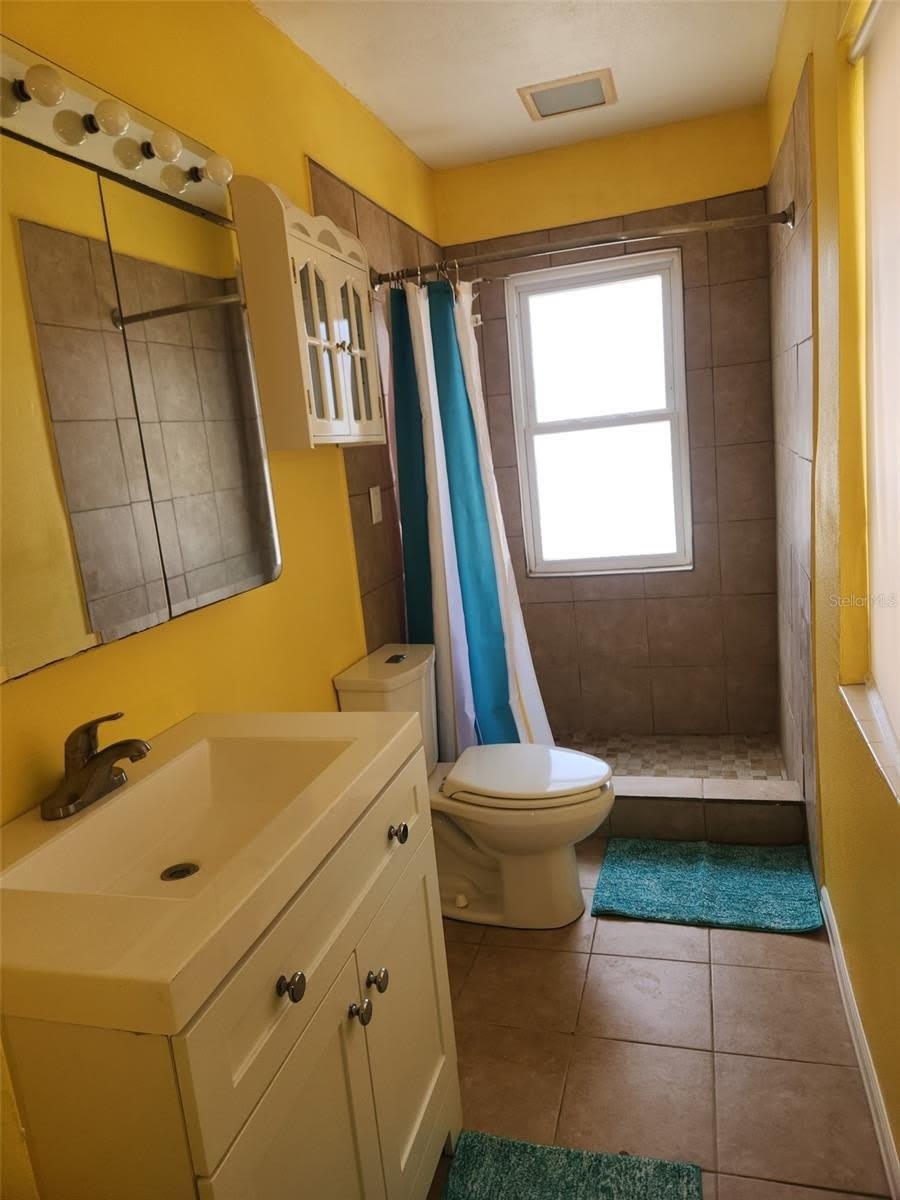 13406 BOCA CIEGA Avenue – photo 5