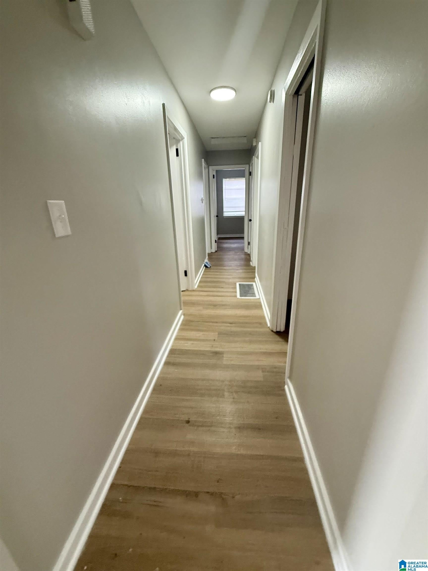 809 FAIRFAX DRIVE – photo 4