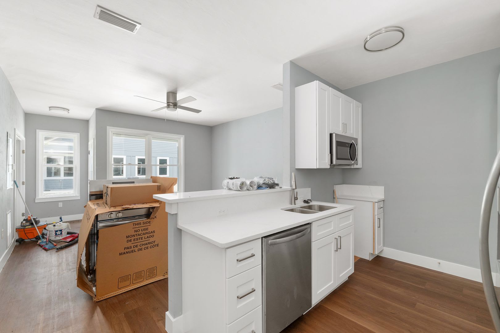424 NW 3rd Ave #1 – photo 1