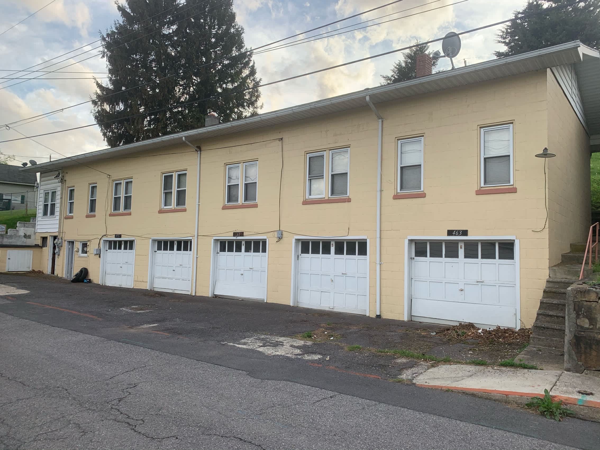 459 Walnut Street – photo 1
