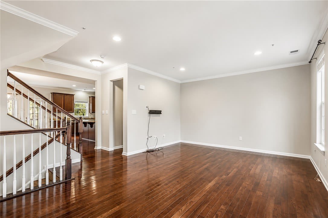 248 Broadstone Dr – photo 5