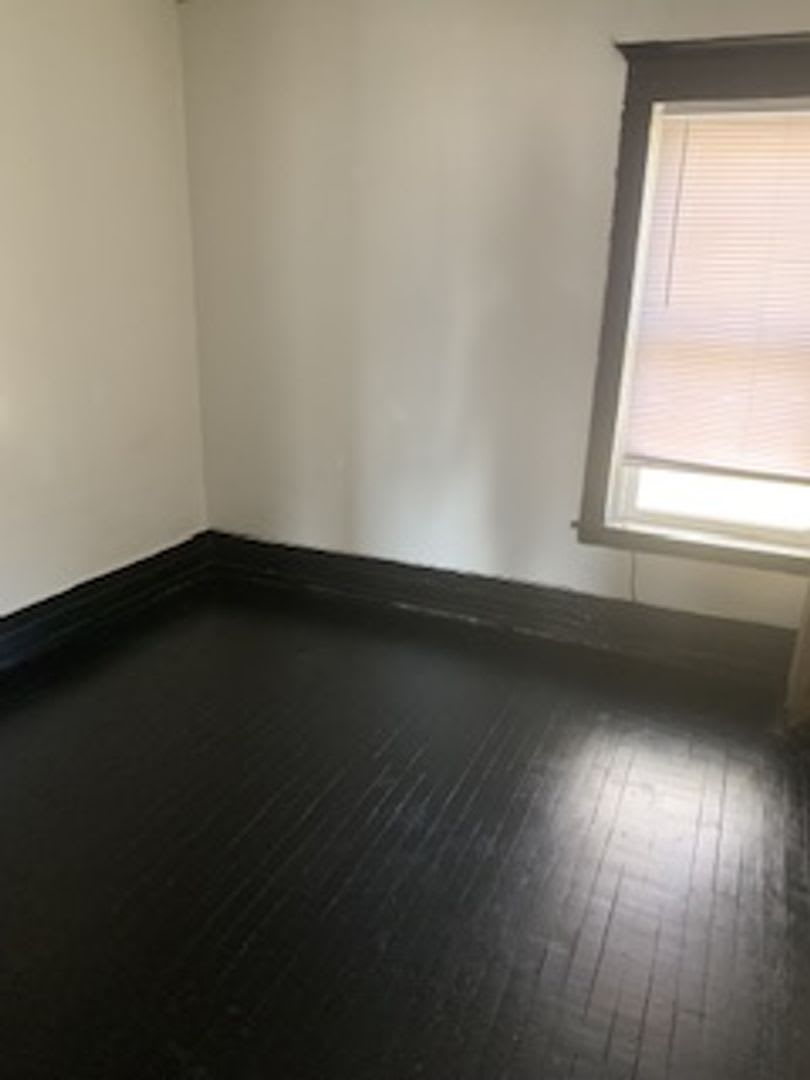 117 1/2 Lafayette Street – photo 4