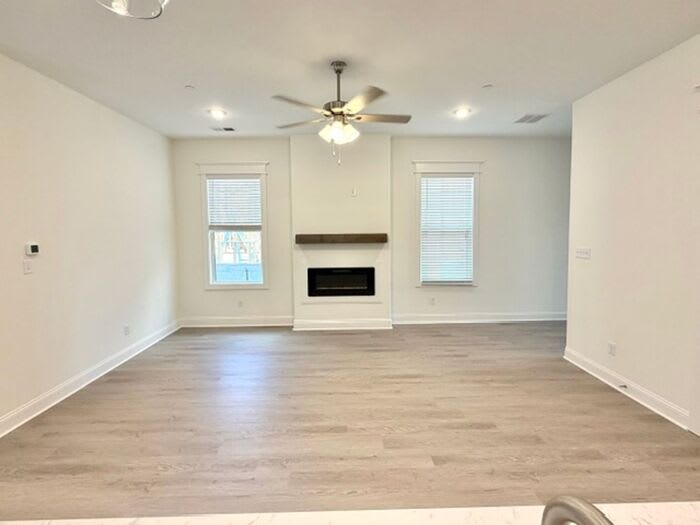 10382 May Flowers Street – photo 2
