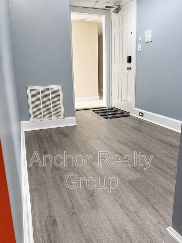 1008 Westover Avenue – photo 4
