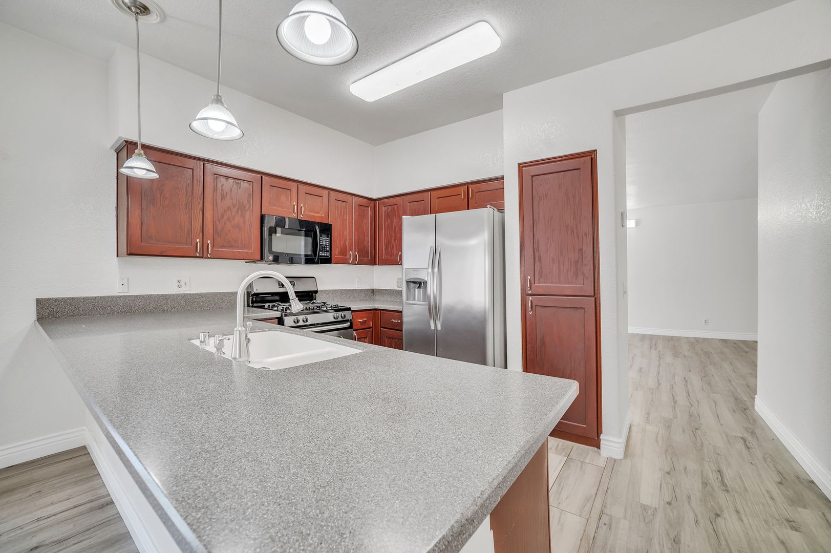 GORGEOUS TWO STORY HOME IN DESERT SHORES – photo 3