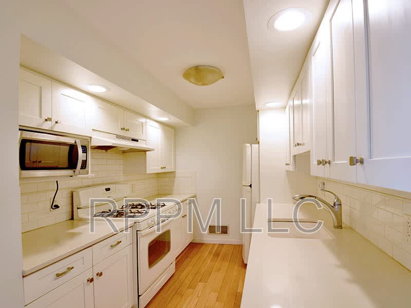 204 Passaic Ave #2 – photo 5