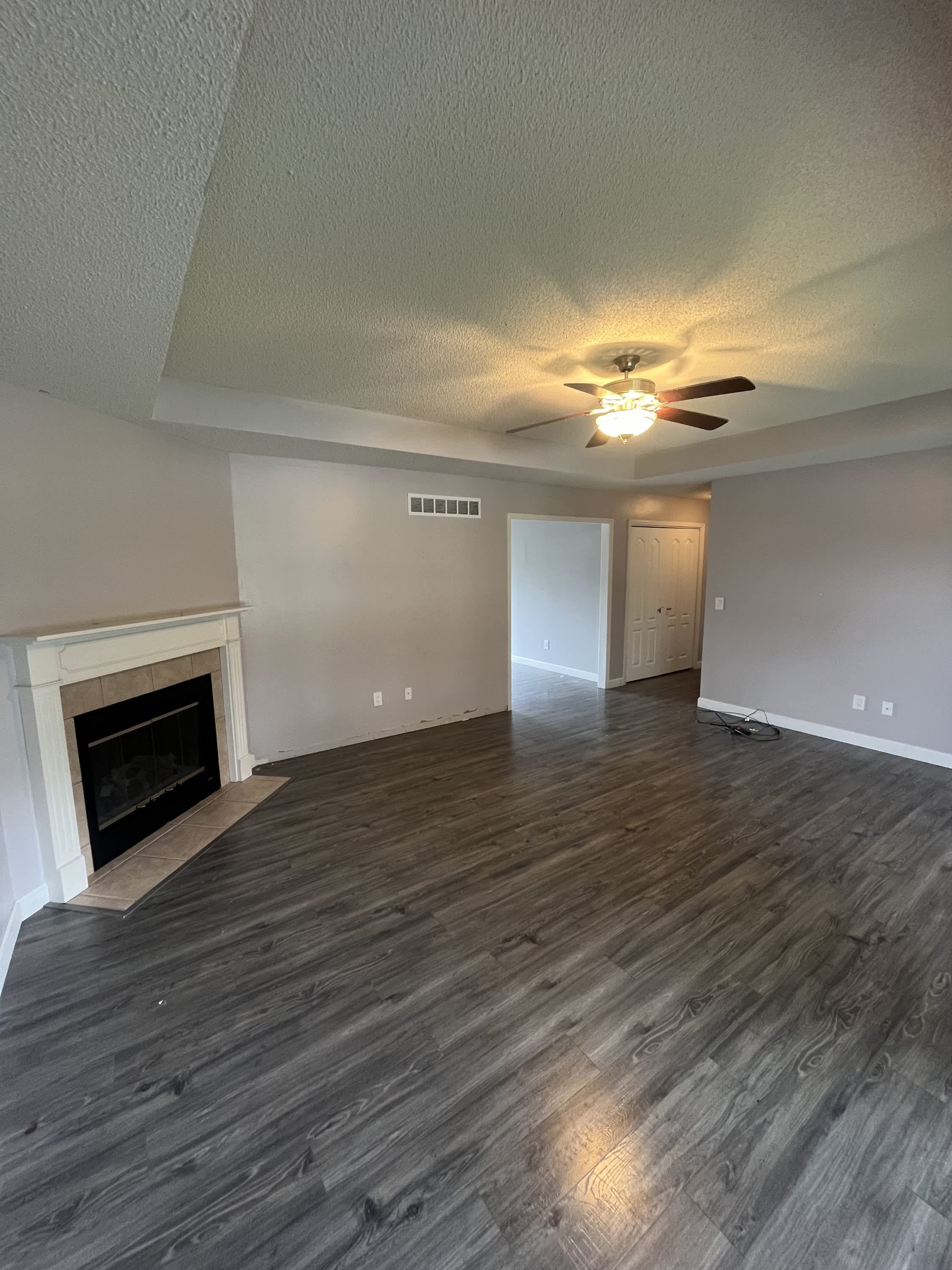 723 Iron Horse Drive – photo 3