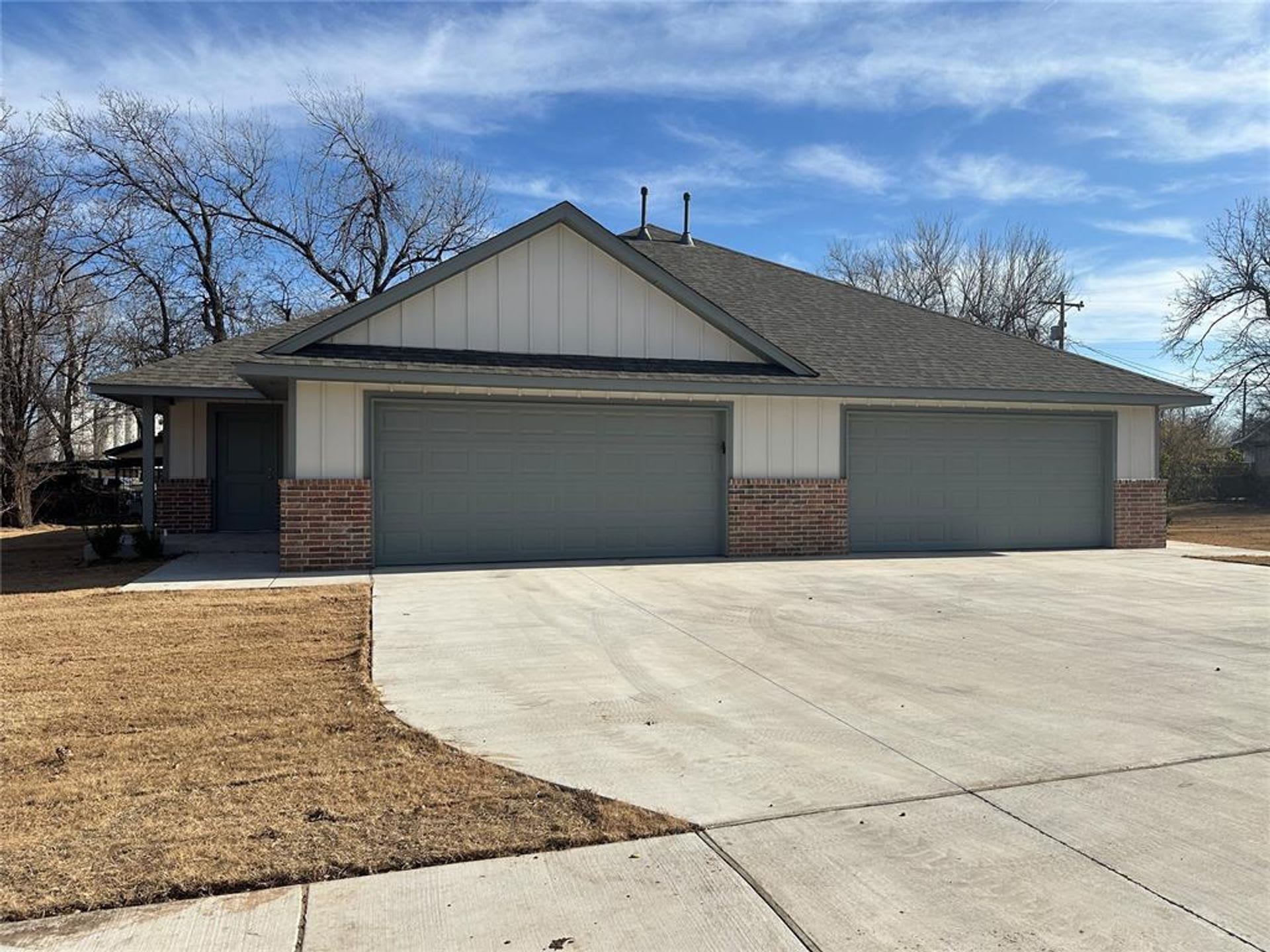 Three bedroom duplex in El Reno – photo 1
