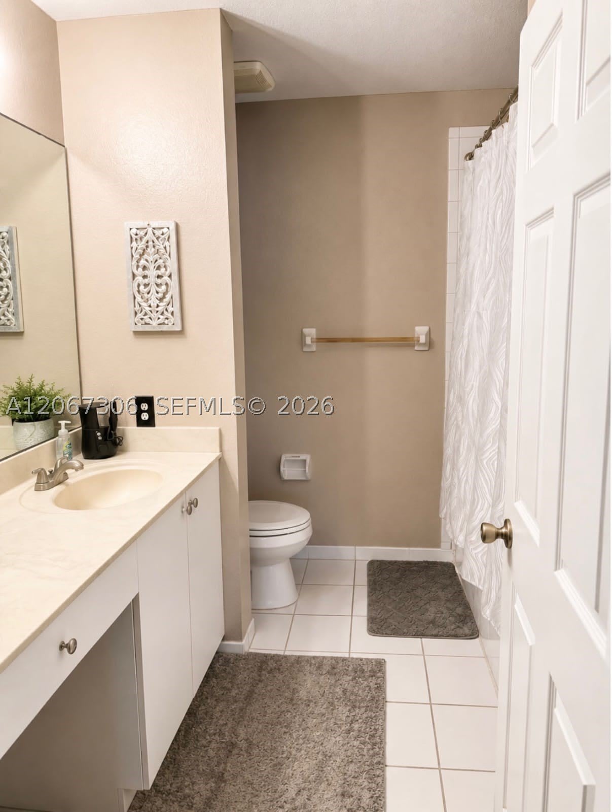 17385 NW 7th Ave – photo 4
