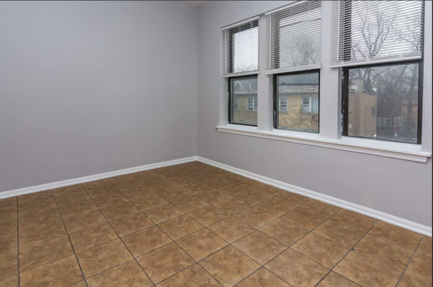 228 North Pine Ave – photo 2