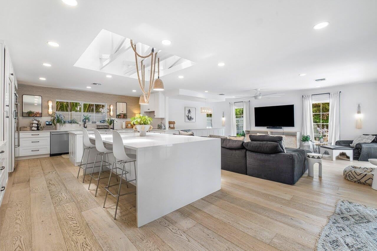 783 Toledo Drive – photo 1