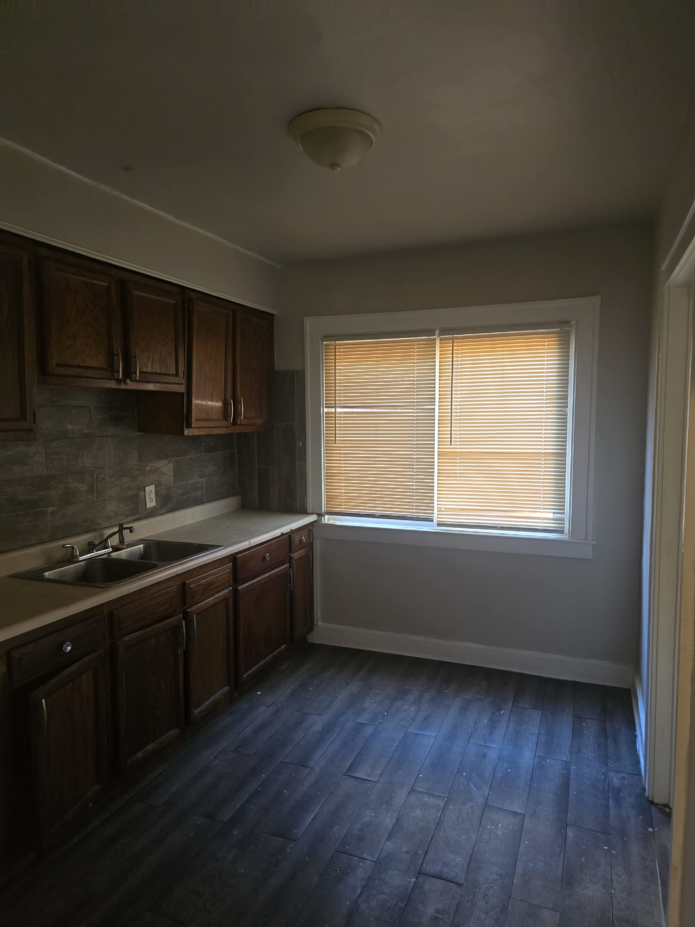 14535 Mettetal Street – photo 5