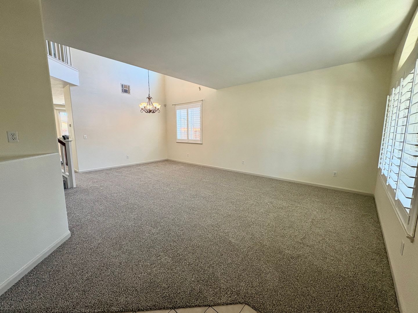 Beautifully Redone 4 Bed 3 Bath In The Lakes Discovery Bay – photo 2