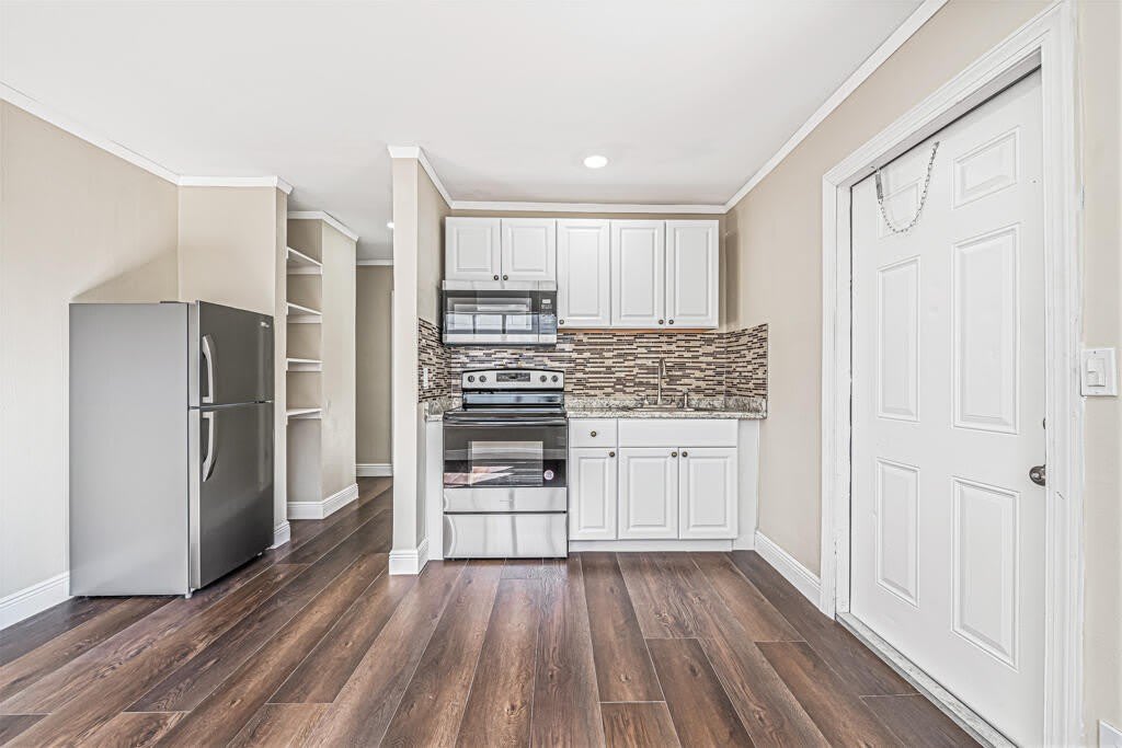 723 21ST Street – photo 2