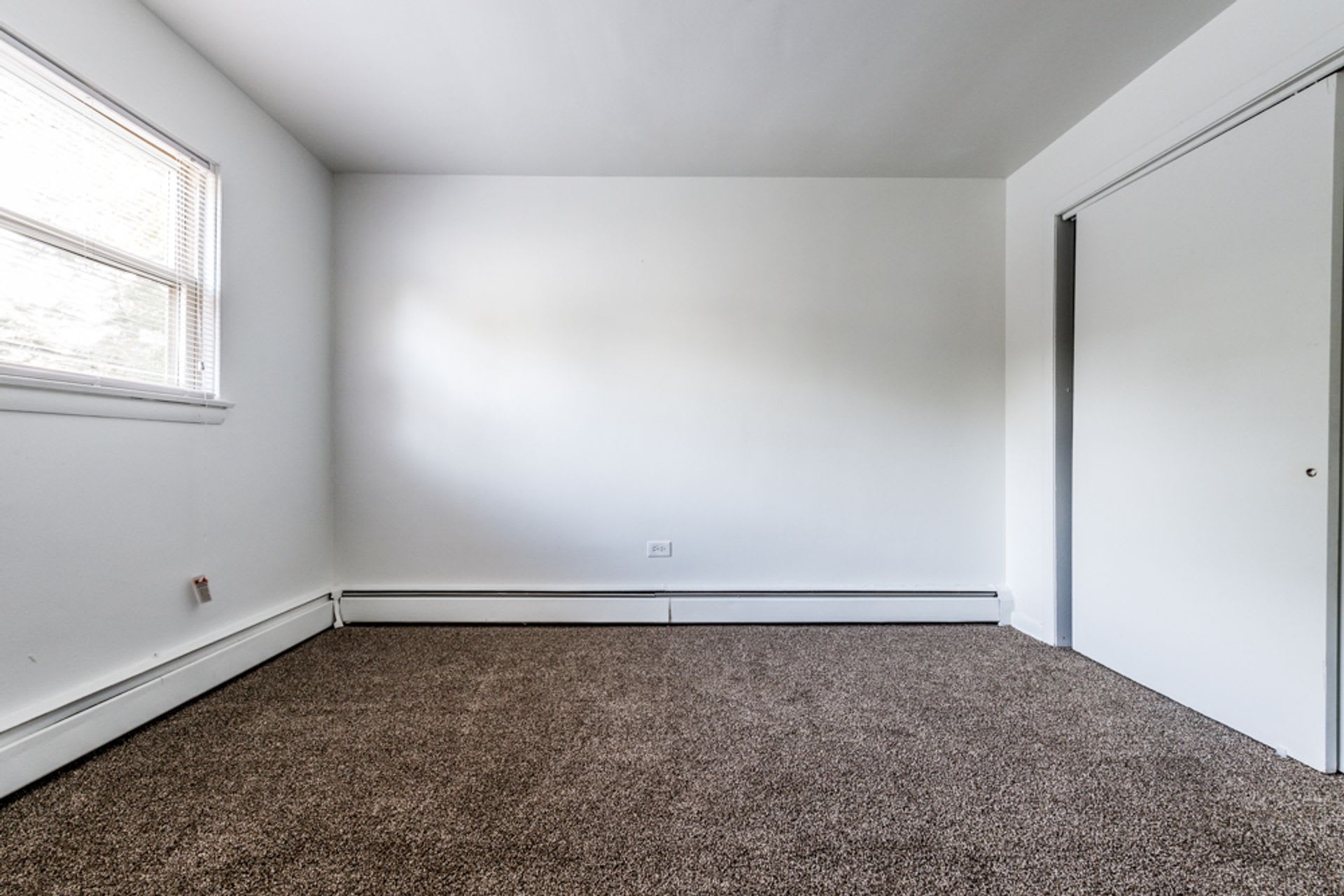 2710 E 83rd Street – photo 4
