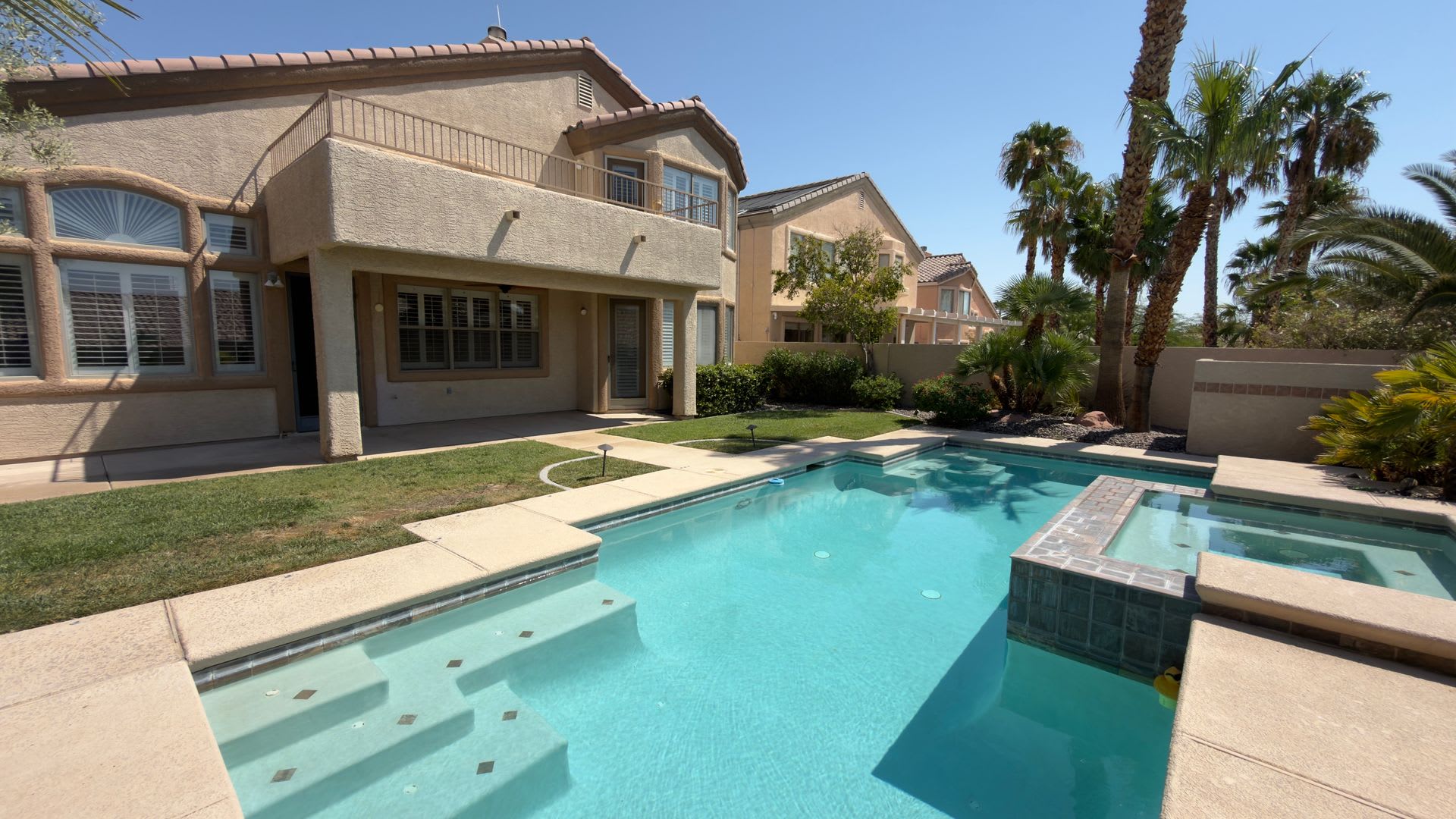 Hard to find Gated Summerlin Beauty! – photo 2