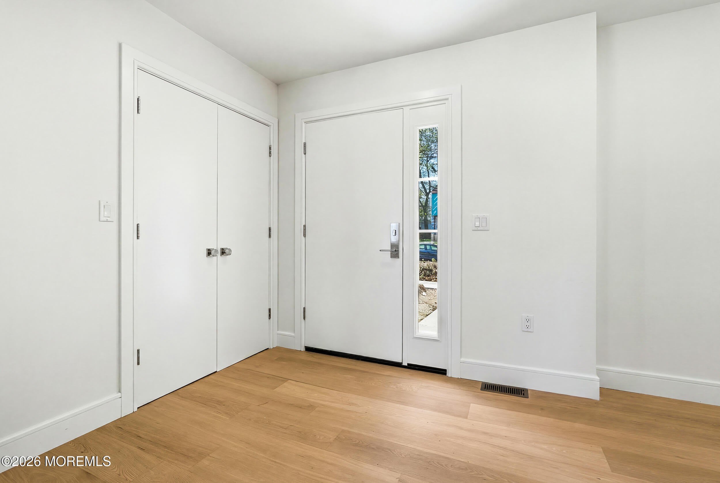 19 Roslyn Drive – photo 4