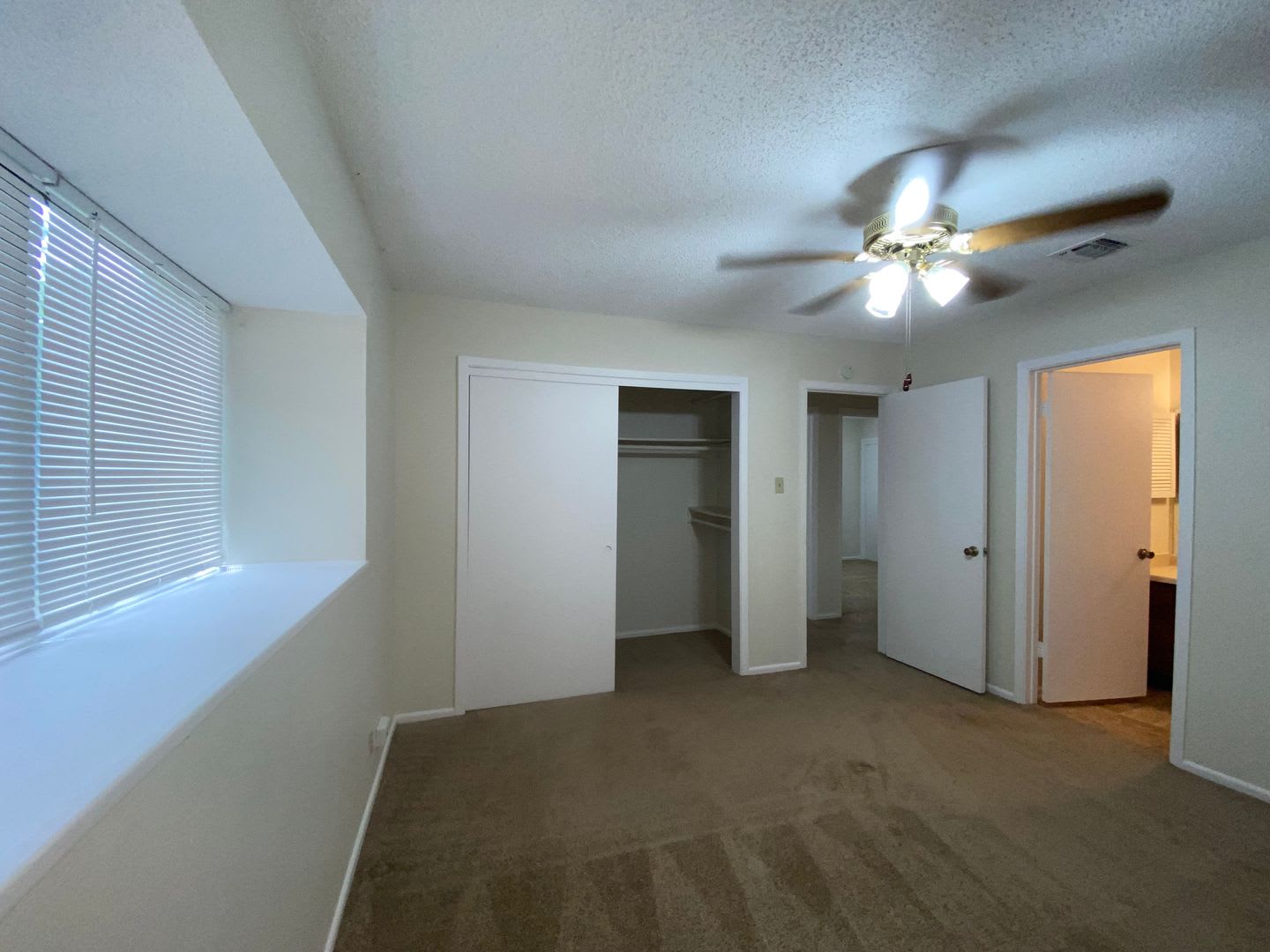 Brentwood Oaks Subdivision – photo 5