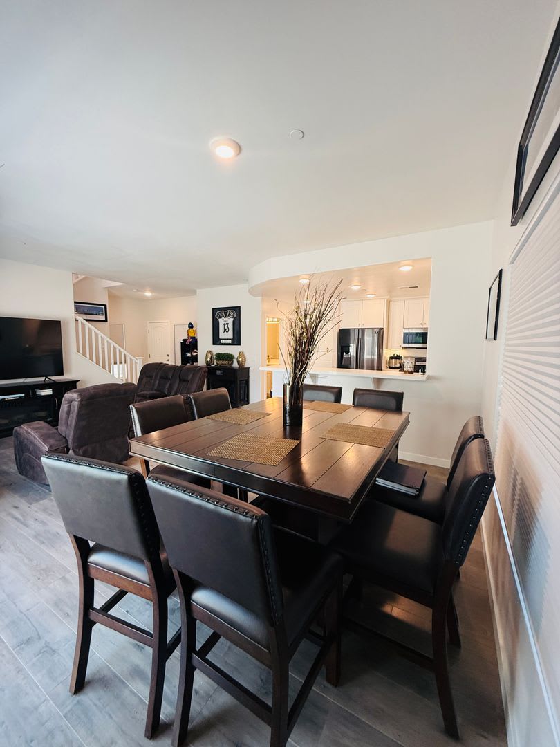 Beautiful 3-Bedroom Home in Gated El Cajon Community – photo 5