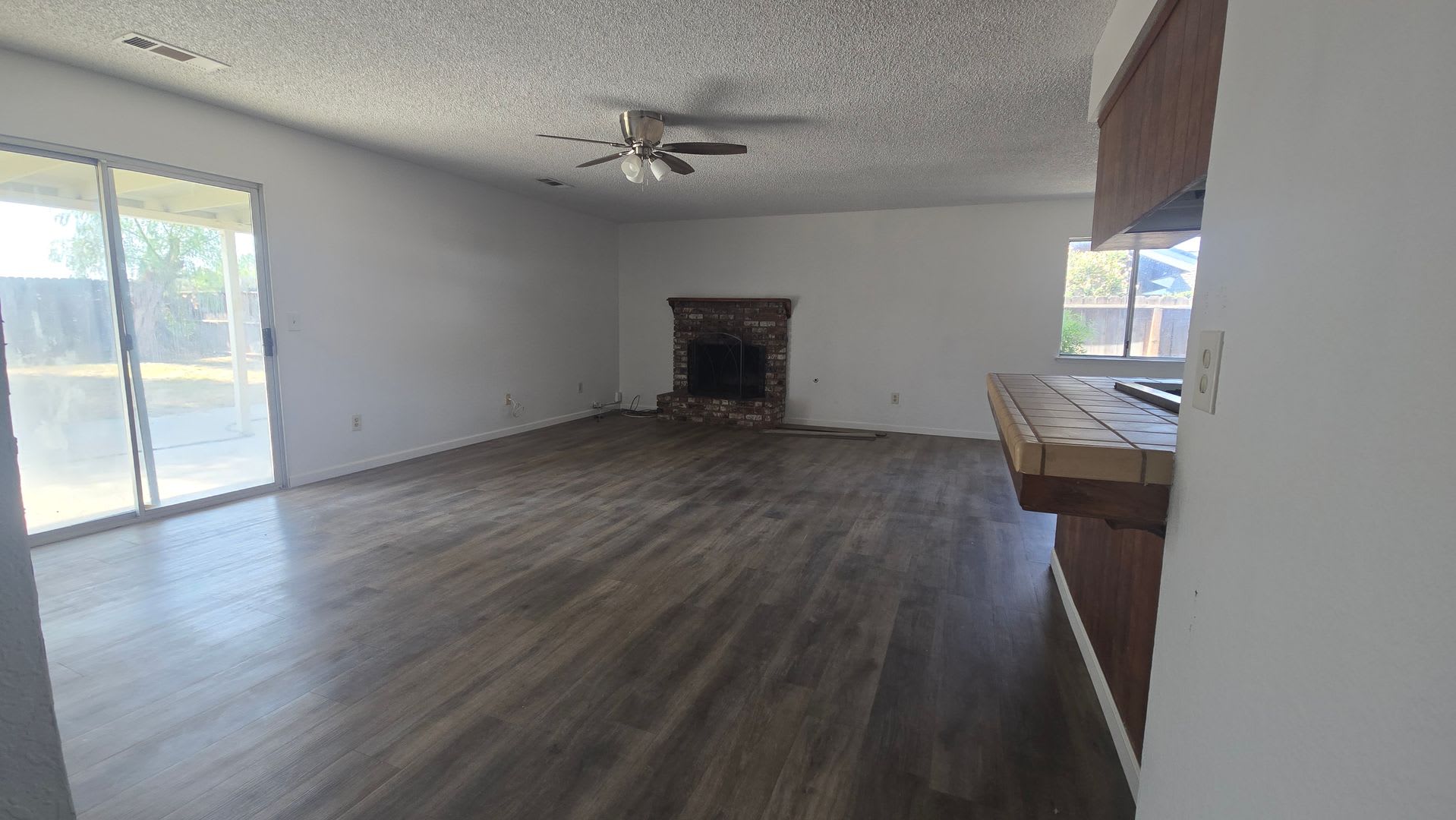 3 Br 2 Ba – photo 2