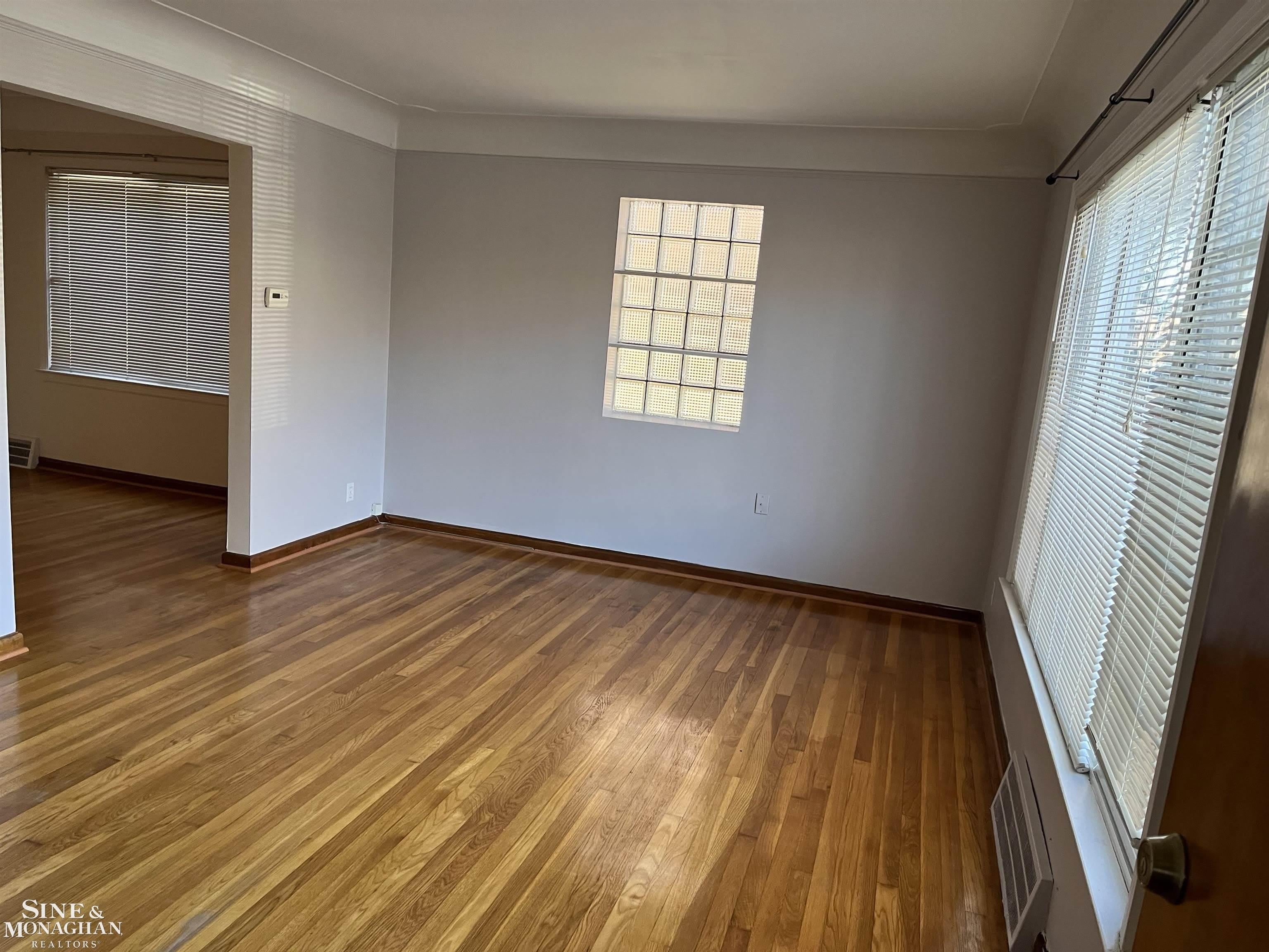 1351 Somerset Avenue – photo 4