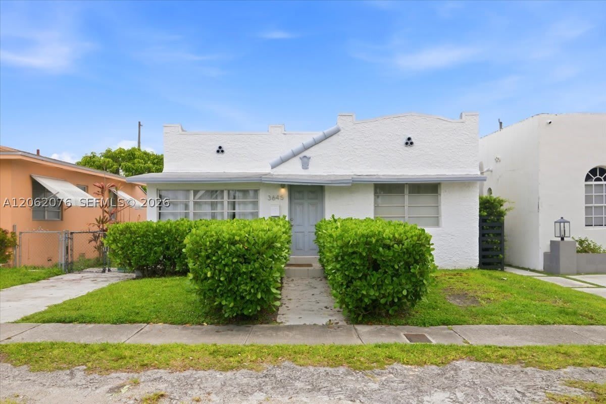 3645 SW 25th Ter – photo 1